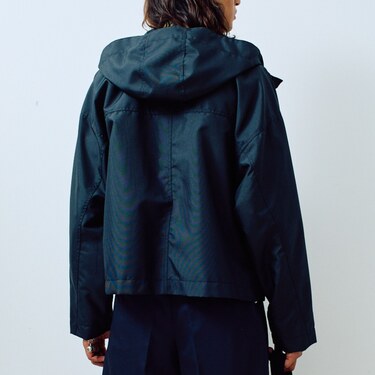 dcss26-parka04_parka_b.jpg