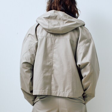 dcss26-parka04_parka_stone_b.jpg